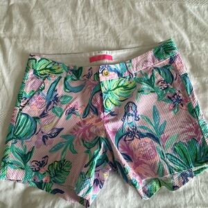 Lilly Pulitzer shorts size 4